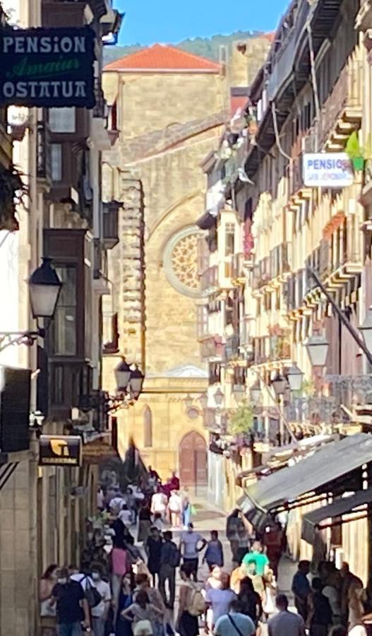 32 De Agosto Rooms San Sebastian Bagian luar foto